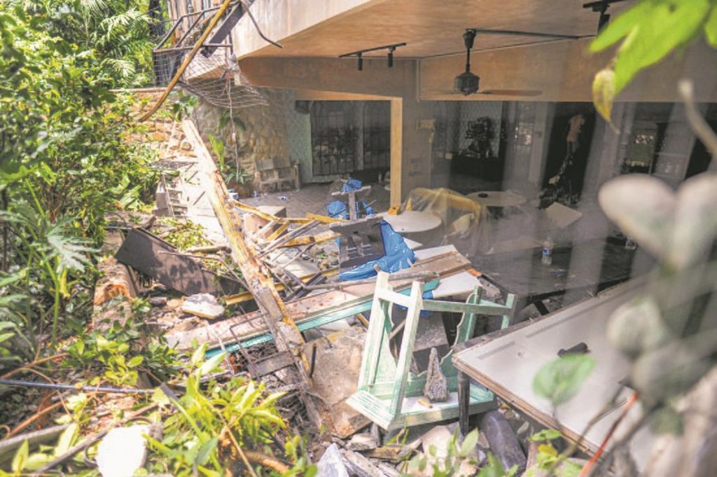 kangana Ranaut office afetr demolished by BMC