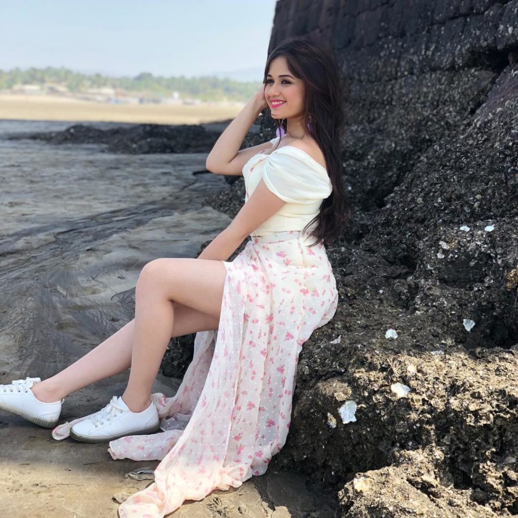 Jannat Zubair hot