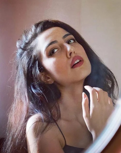Baawla Song Actress Samreen Kaur Hot Pic