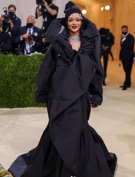 Best Look At Met Gala 2021 - Top10Sense