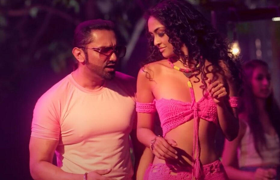 Subiksha Shivakumar with Honey Singh in Melody Roja Song