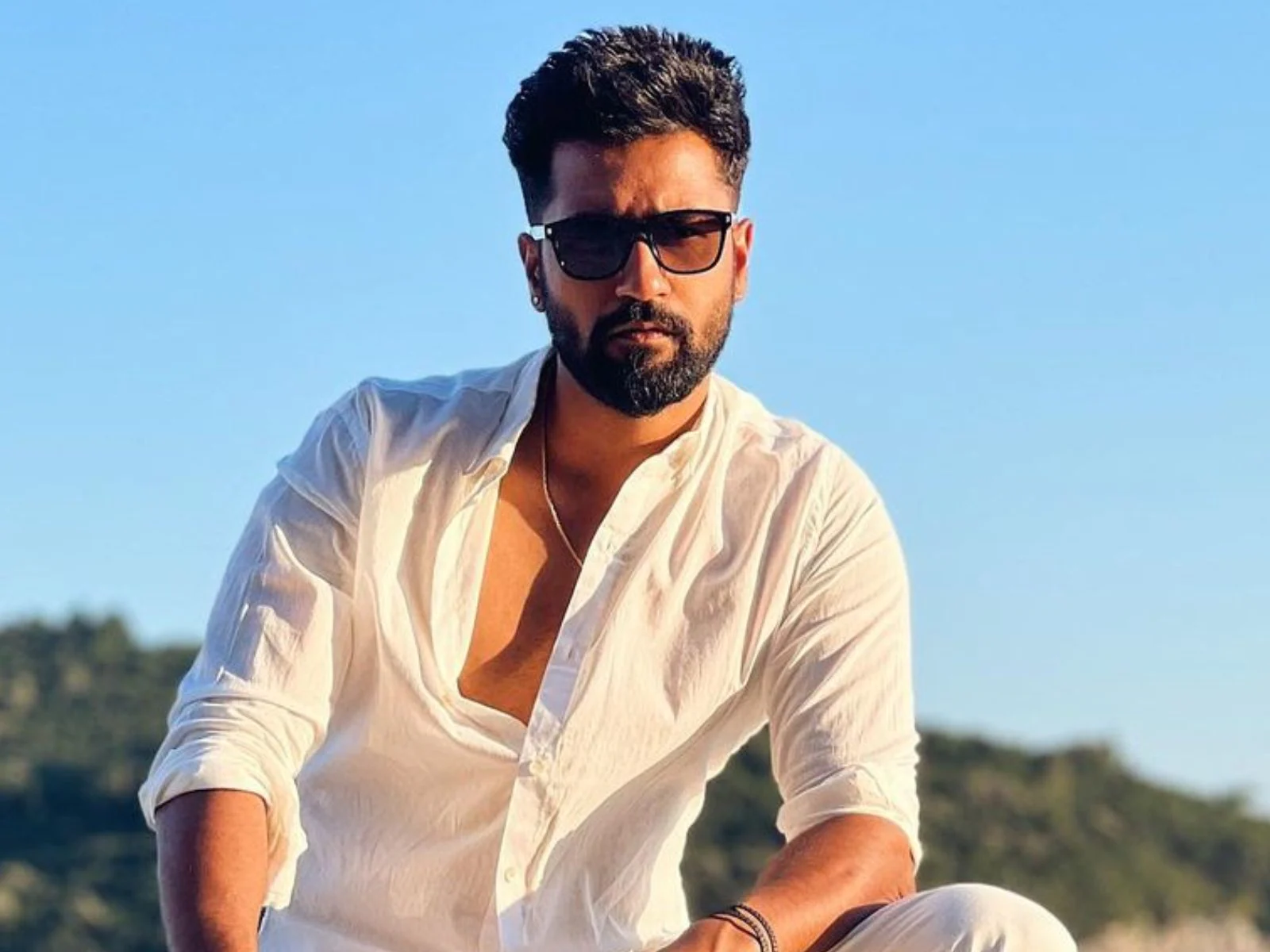 Vicky Kaushal As Kapil Dubey Zara Hatke Zara Bachke Cast and Crew