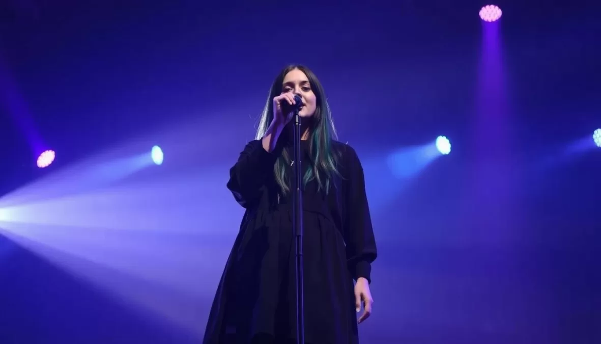 Billie Eilish performing BIRDS OF A FEATHER, #3 on the Top 10 Most Streamed Songs Worldwide 2024–25 list