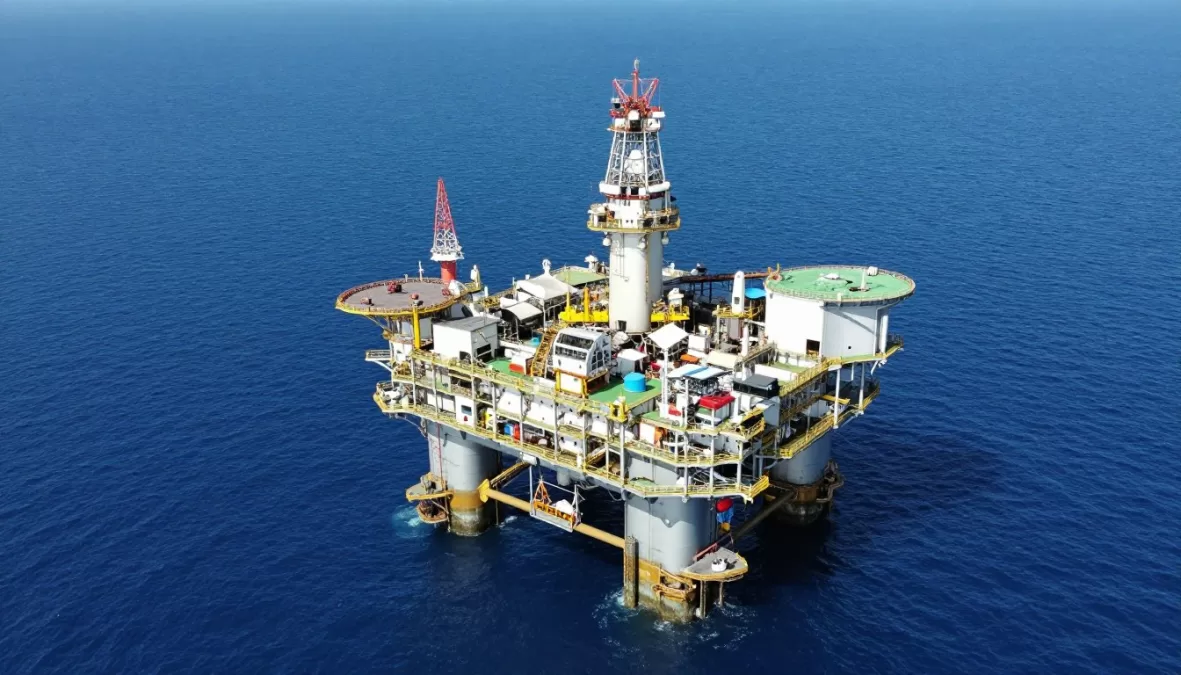 Offshore oil platform in Brazil's Santos Basin with support vessels, representing Brazil's position among top oil producing countries in 2026