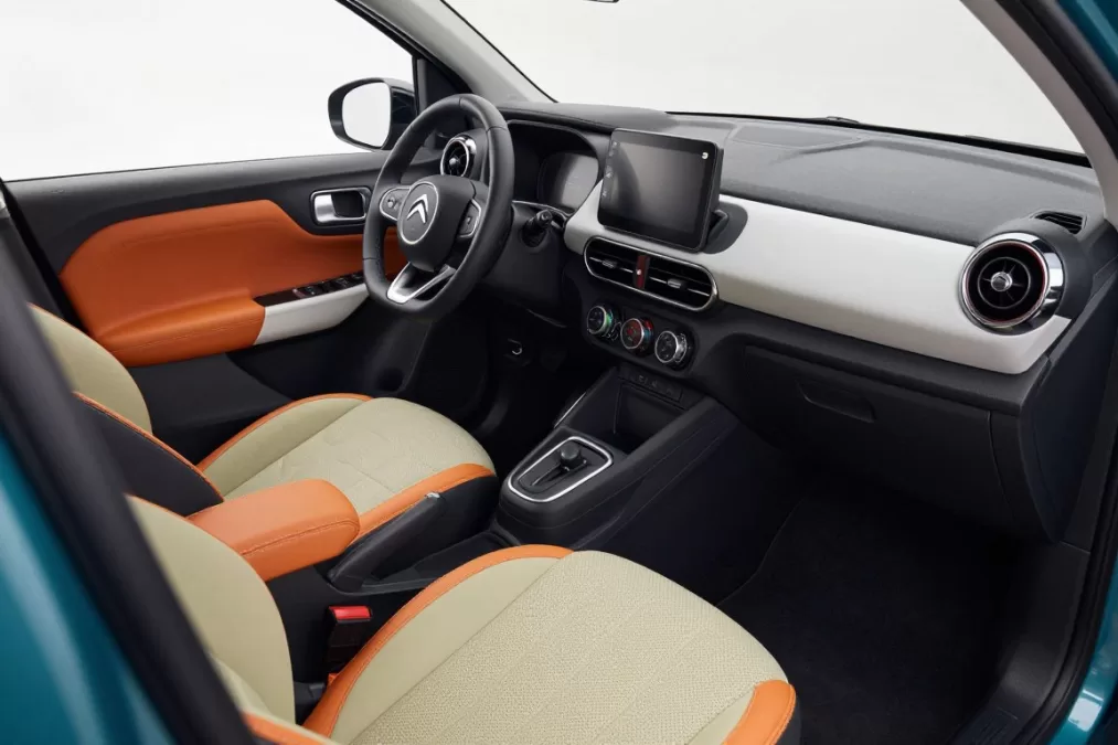 Citroen eC3 colorful practical interior