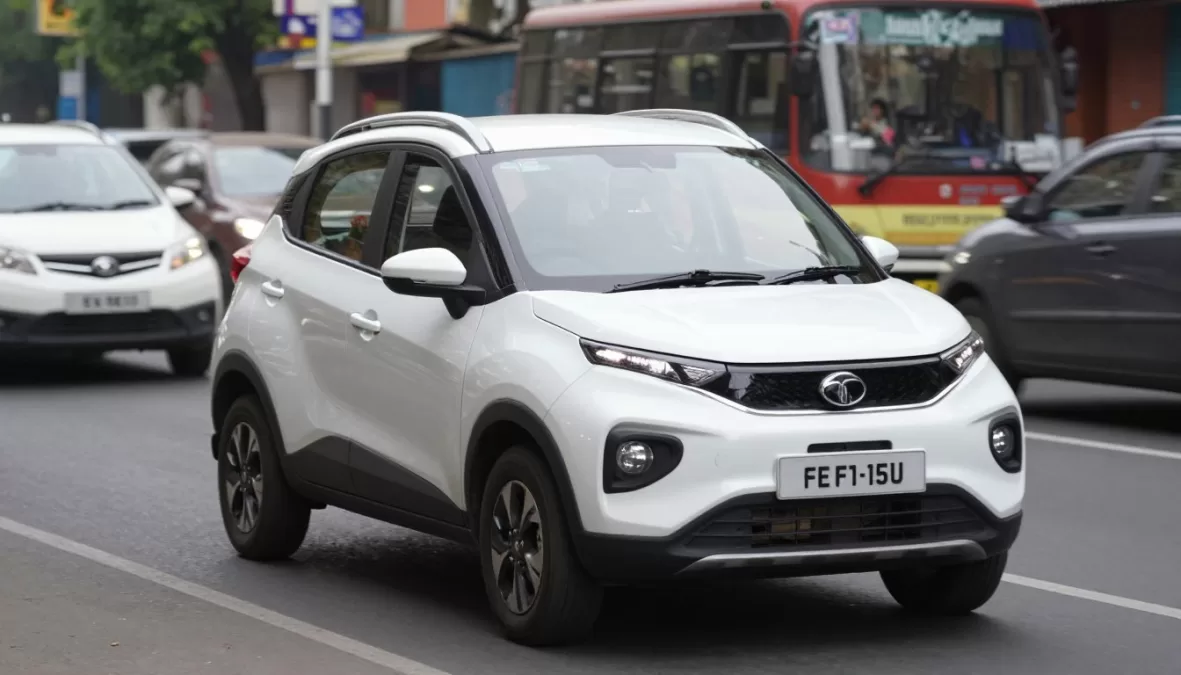 Tata Punch EV in city traffic conditions