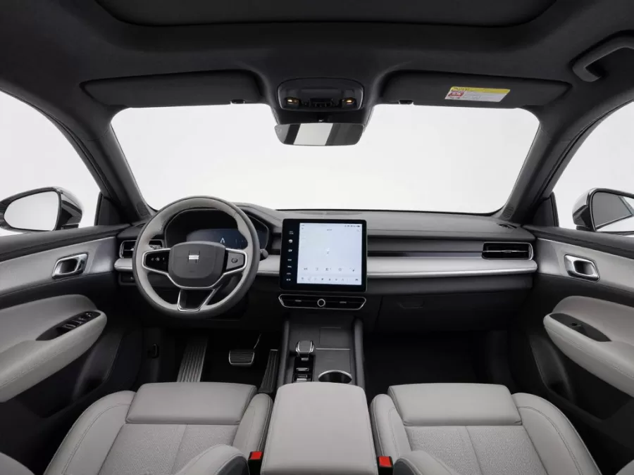 Polestar 3 sporty premium interior