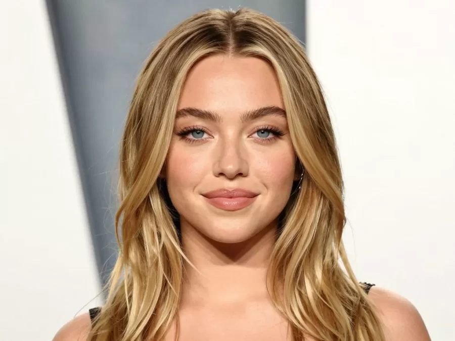 Sydney Sweeney showcasing fresh beauty and rising star presence