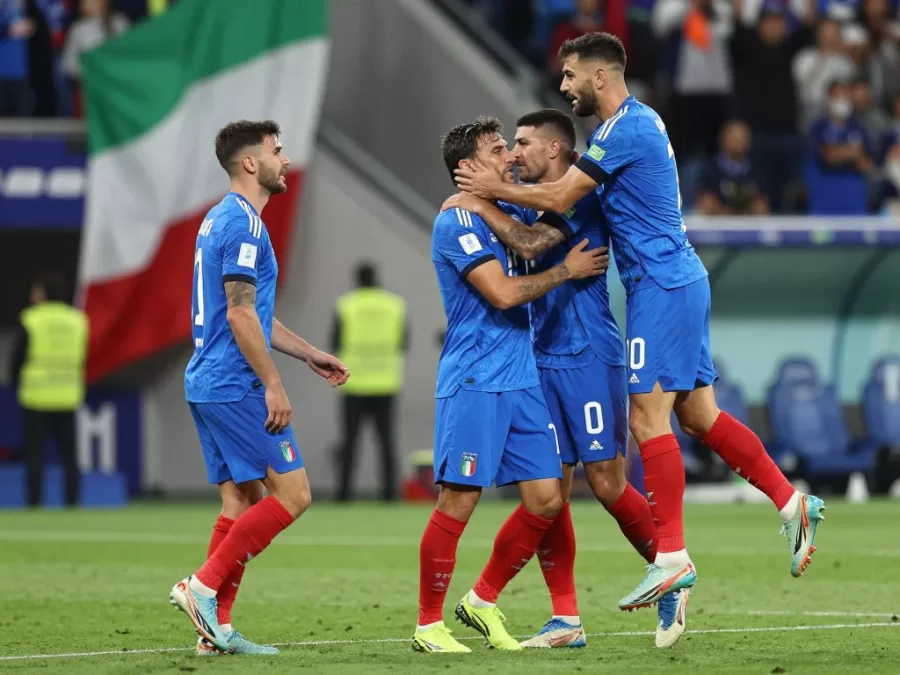 Italy national team celebrating ranking improvement