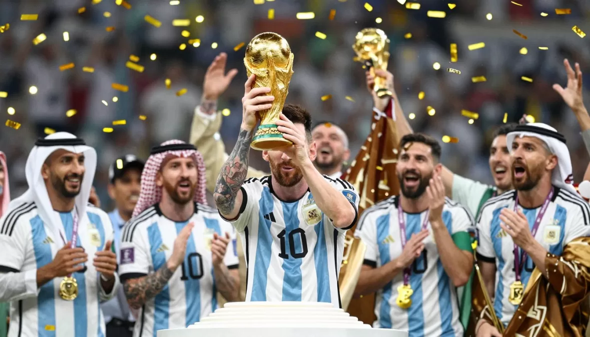 Messi lifting 2022 World Cup trophy